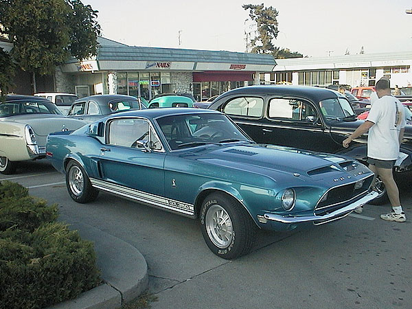 03 Shelby 350 GThf ok.JPG (109705 bytes)